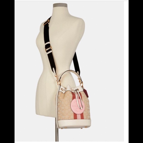 Coach Bucket Bag Dempsey Drawstring - Picture 4 of 10